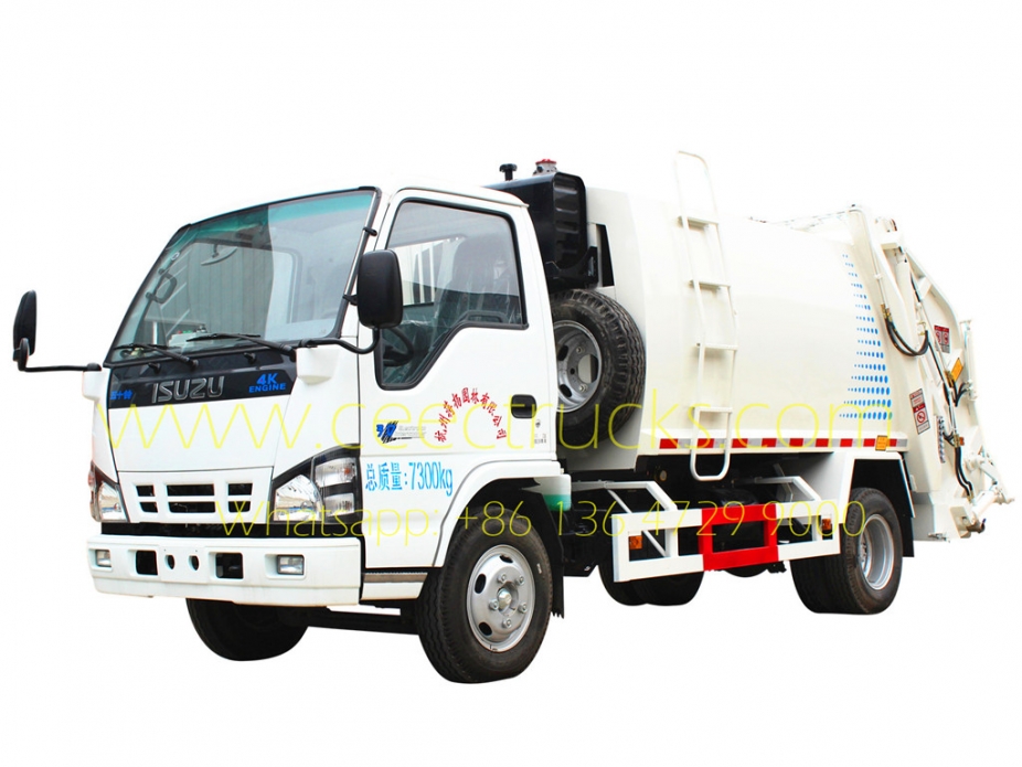 ISUZU 5000L trash compressor vehicle