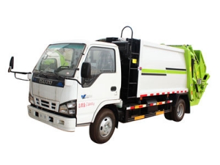 ISUZU 5cbm garbage compactor truck