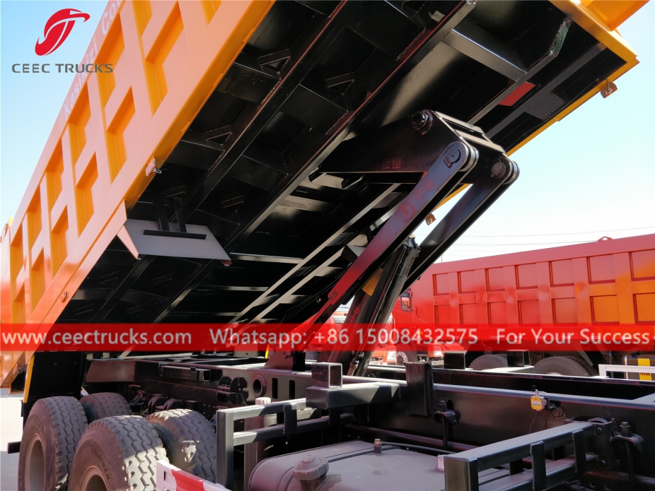 SHACMAN F2000 6x4 Tipper Truck