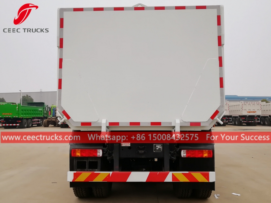 8x4 Dump truck IVECO