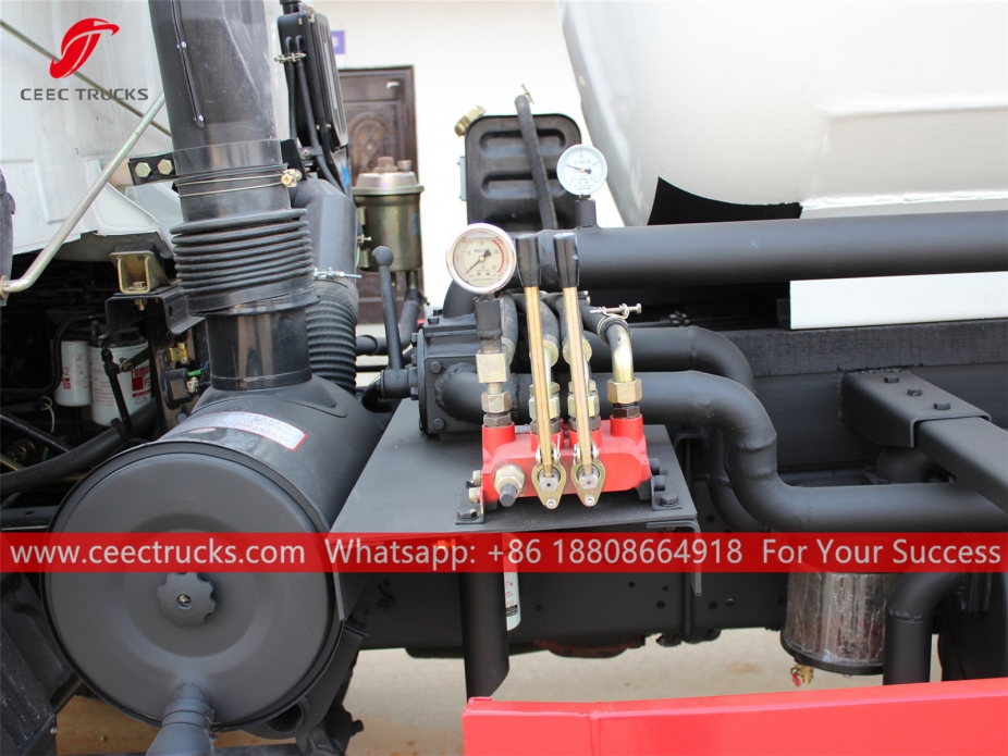 10,000 Litres Suction tanker DongFeng