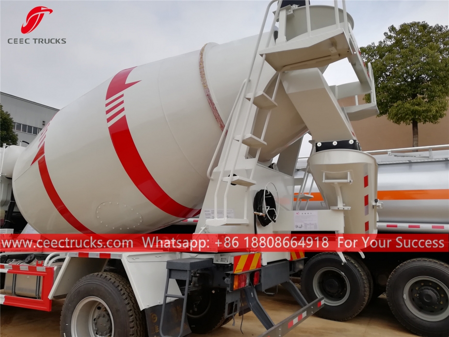 5CBM Mixer truck SINOTRUK