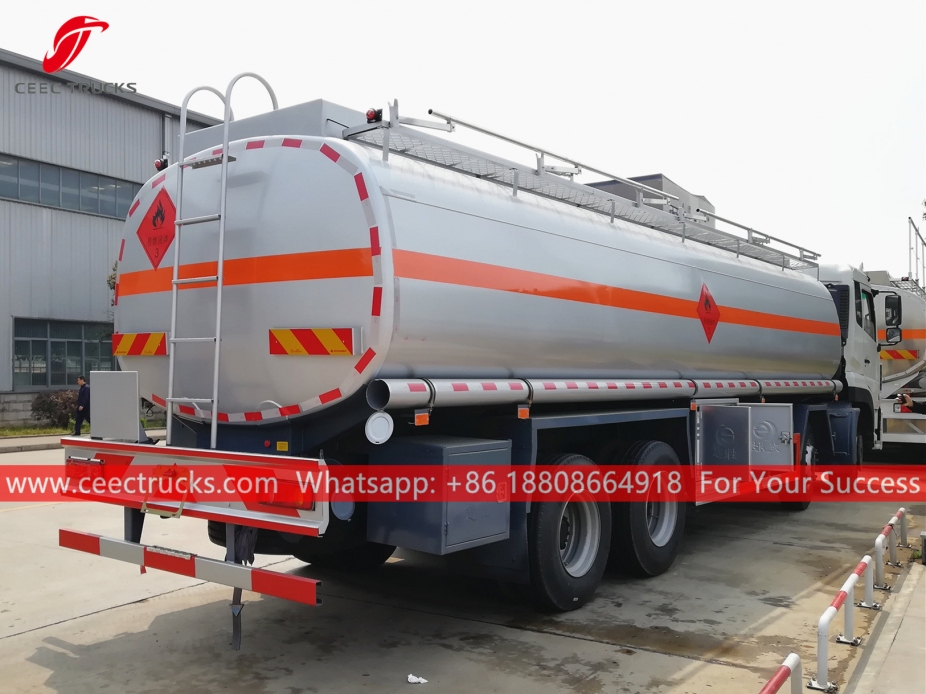 30CBM RHD Fuel tanker truck DONGFENG