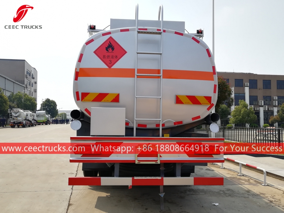 30CBM RHD Fuel tanker truck DONGFENG