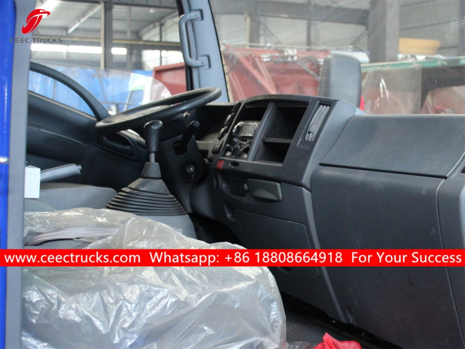 ISUZU 8 CBM Refuse Compactor