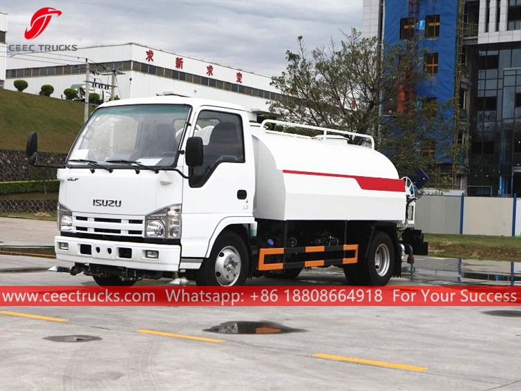 ISUZU 4CBM Water bowser with high pressure hose