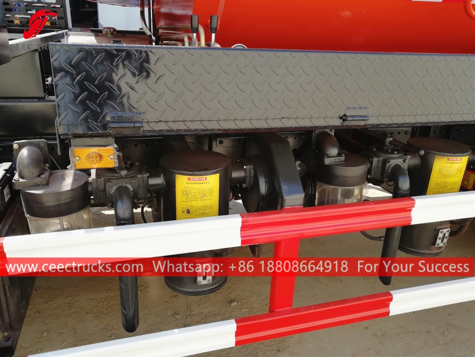 11,000 Litres Sewage Suction Truck DONGFENG
