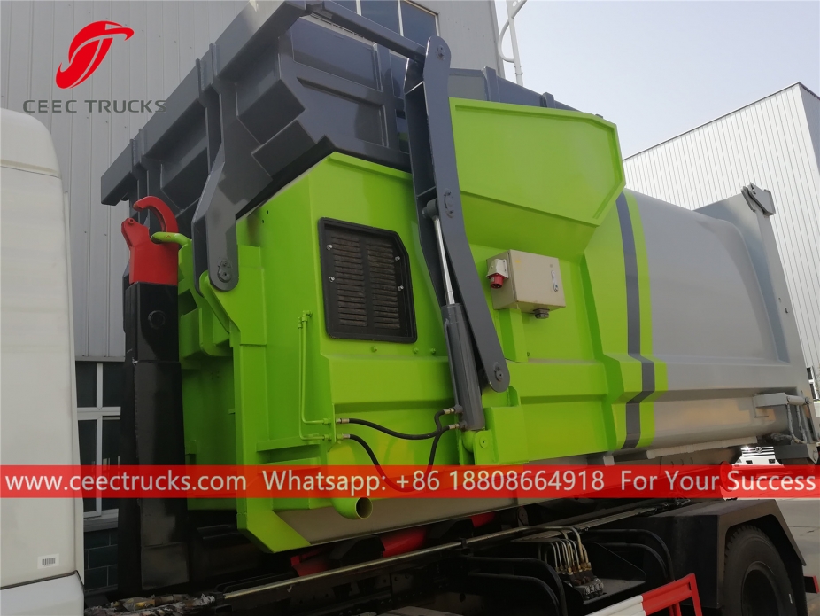 Dongfeng Hook loader with compactor container