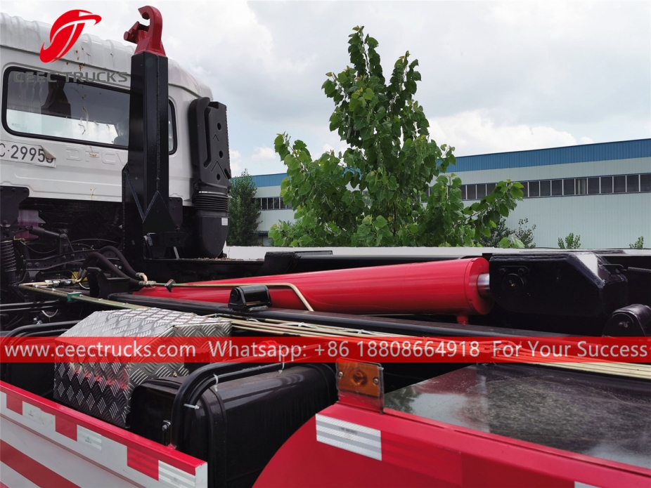 Dongfeng Hook loader truck