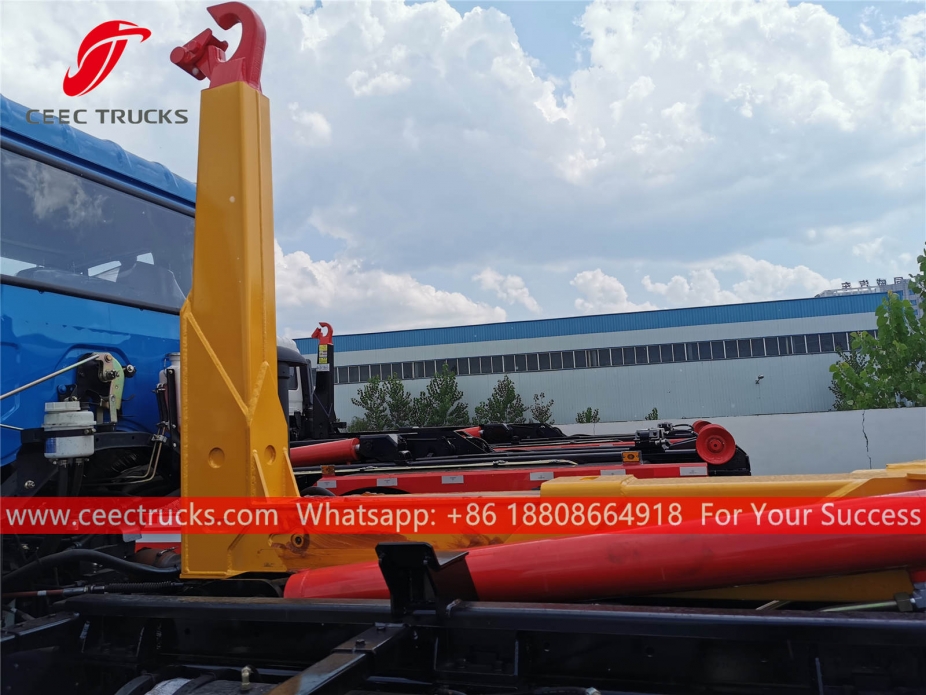 Dongfeng Detachable container garbage truck