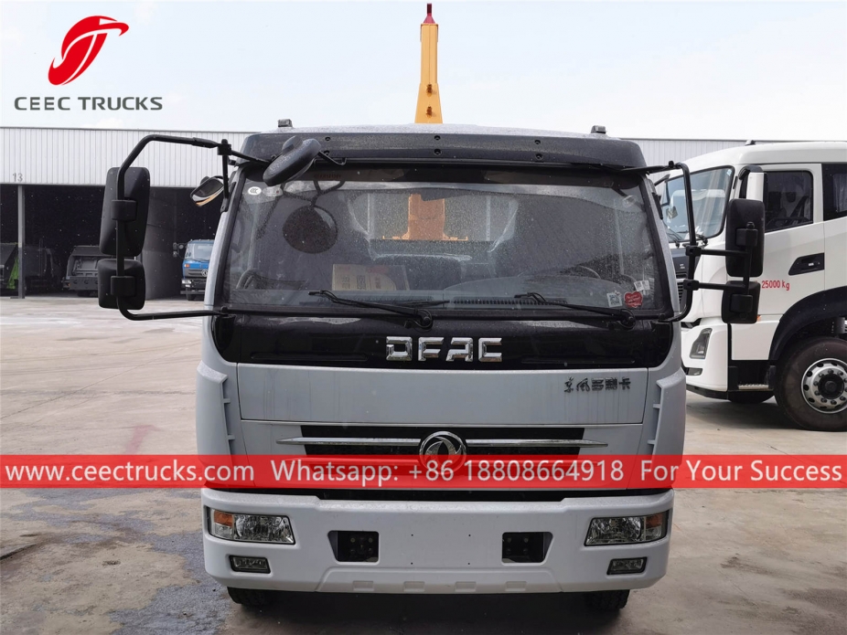 Dongfeng Hook arm garbage truck