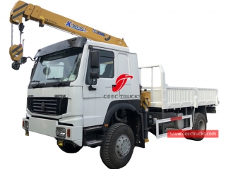 HOWO all wheel drive truck mounted XCMG crane
