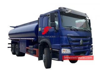 SINOTRUK Oil Transportation Trucks HOWO Diesel Delivery Tank Truck