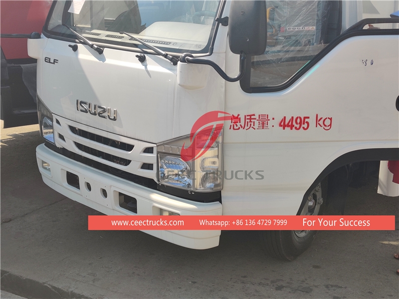 ISUZU 100P 4*2 drive Mobile Stage Truck