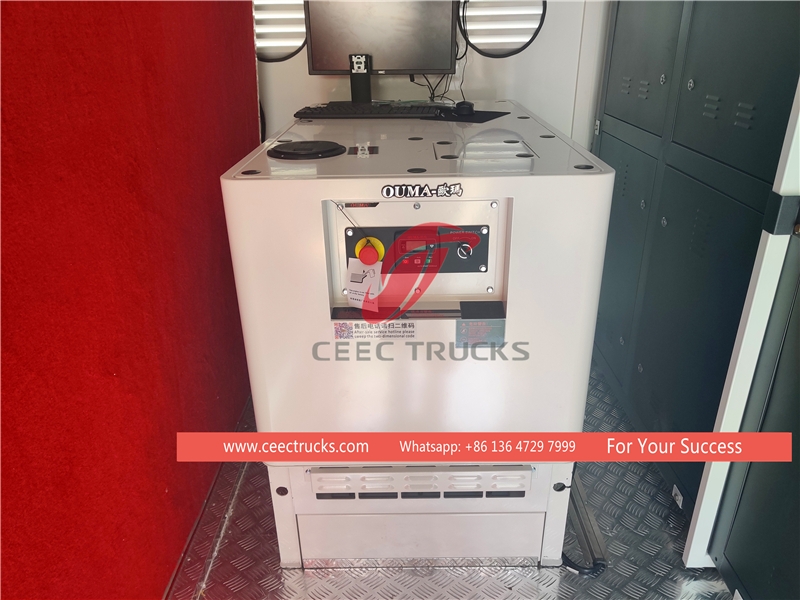 ISUZU 100P 4*2 drive Mobile Stage Truck