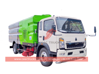 Howo RHD street road sweeping truck with factory direct sale
