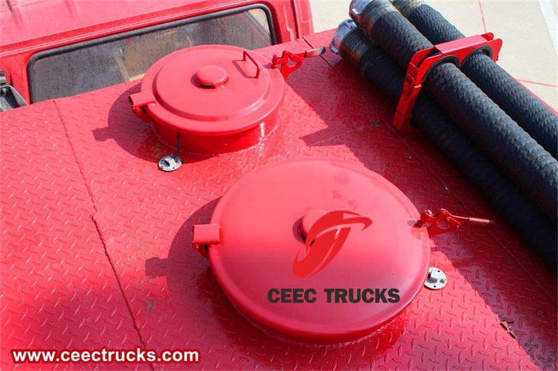 Isuzu mini pumper fire truck