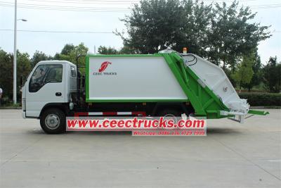 ISUZU mini ELF NKR 5CBM rear loader garbage truck