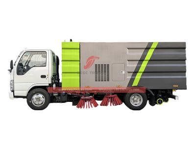 Isuzu NKR 130HP street sweeper truck