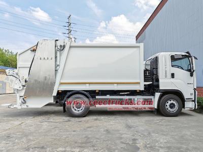 Isuzu 6HK1 300HP truck mounted garbage compactor