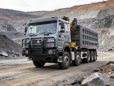 HOWO AWD truck mounted knuckle crane