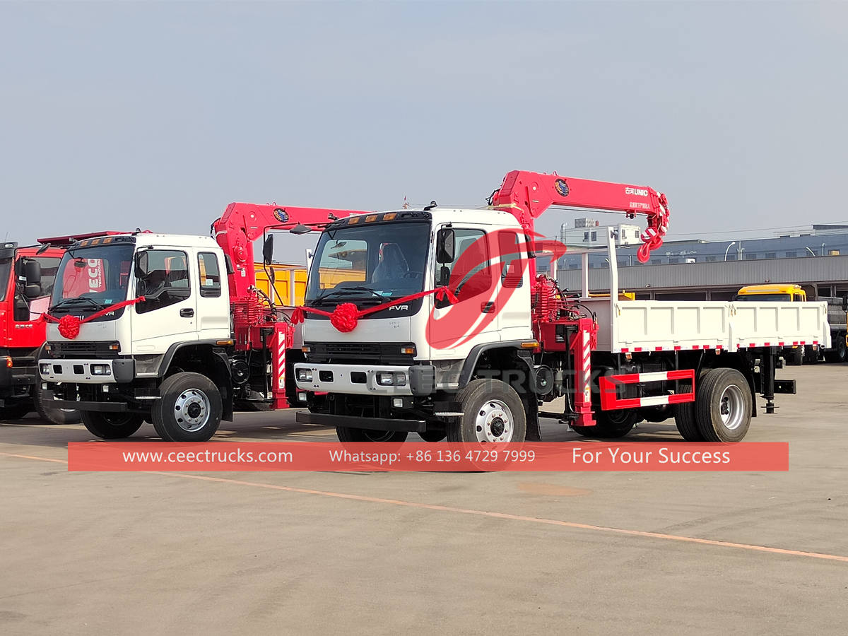 Philippines - 2 units ISUZU FVR 4×4 truck mounted crane UNIC exported