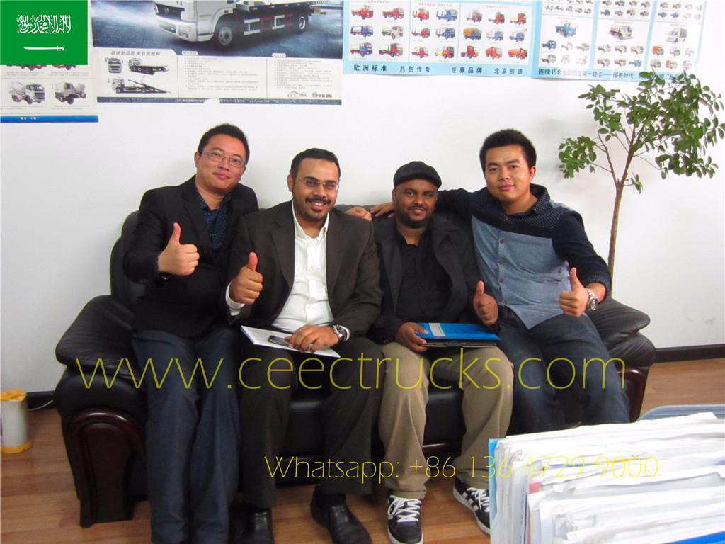 Saudi Arabia Customers Visited Our Factory for Fuel Tanker Semitrailer