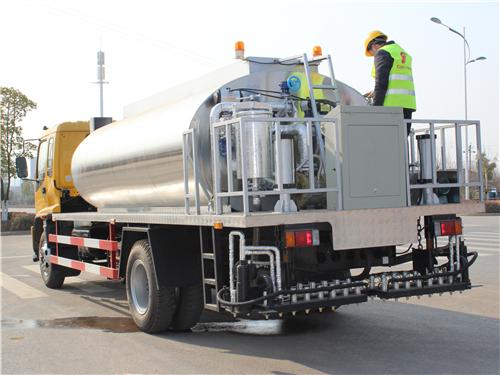 CEEC Guidance--ISUZU Asphalt Distributor Truck Owner's Manual