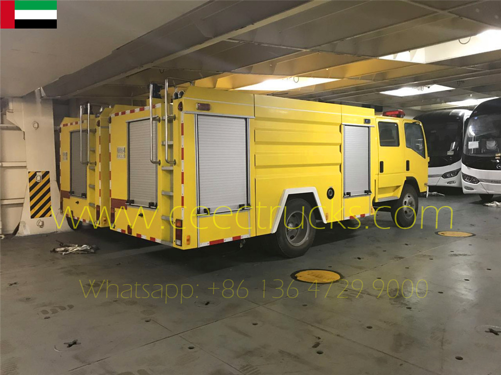 Dubai client buy 2 units firefighting trucks with yellowing painting