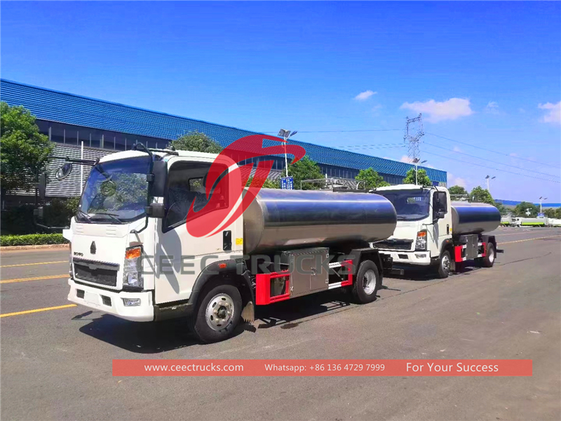 Nigeria- 2 unit howo fuel tanker trucks are exported 